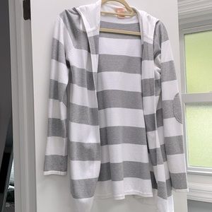 Soft and long cardigan